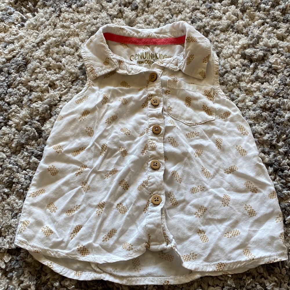 Oshkosh 2T pineapple shirt